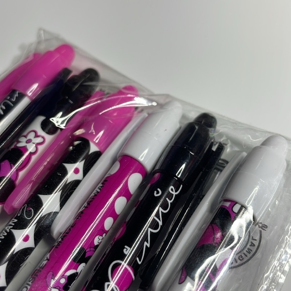 Disney Parks Authentic Minnie Mouse ballpoint pens, Set of 6 - black ink. - Picture 15 of 16